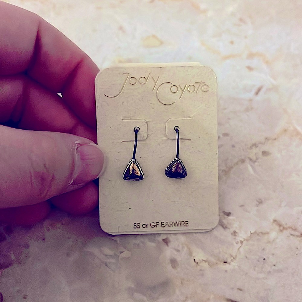 Vintage 90’s Jody Coyote Bronze Color Metal Earrings